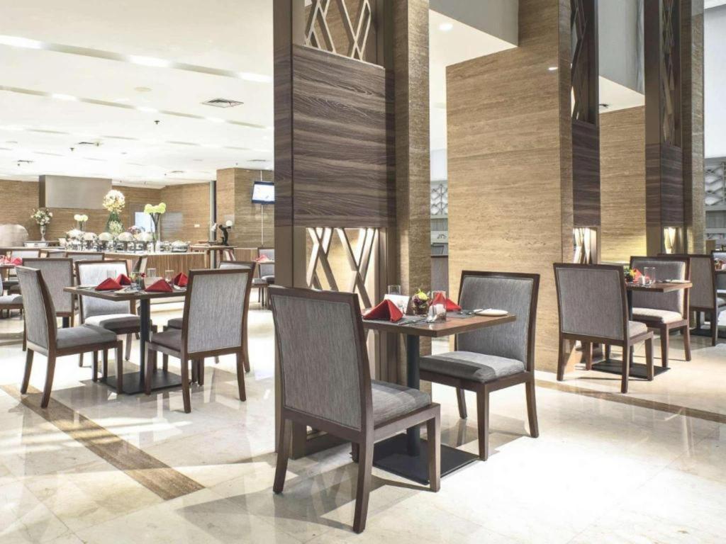 Hotel Grandhika Iskandarsyah Jakarta Ngoại thất bức ảnh