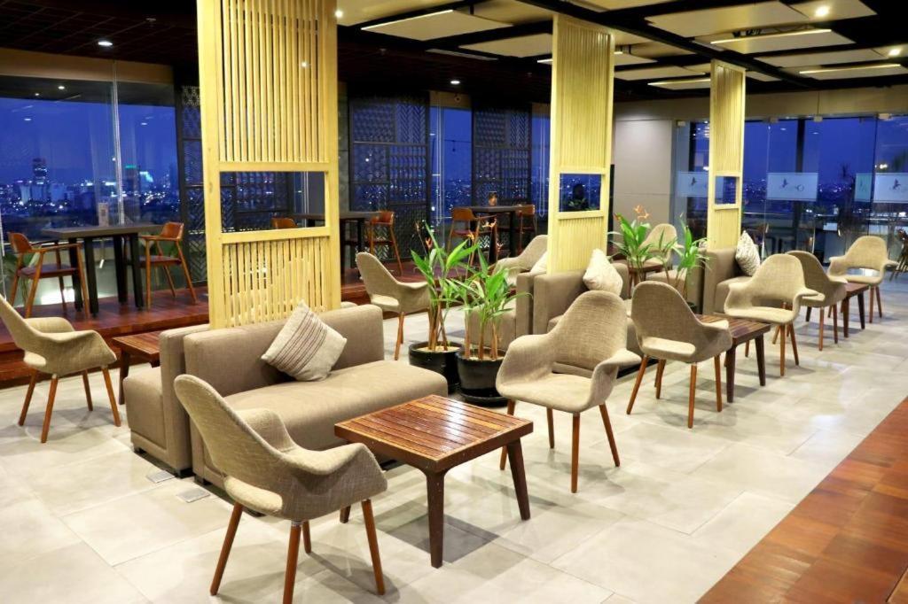 Hotel Grandhika Iskandarsyah Jakarta Ngoại thất bức ảnh