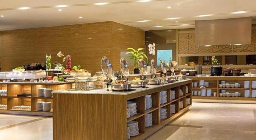 Hotel Grandhika Iskandarsyah Jakarta Ngoại thất bức ảnh