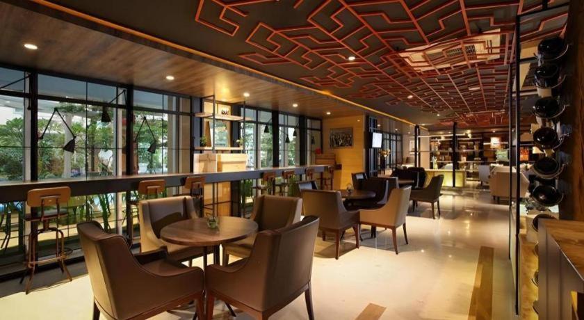 Hotel Grandhika Iskandarsyah Jakarta Ngoại thất bức ảnh